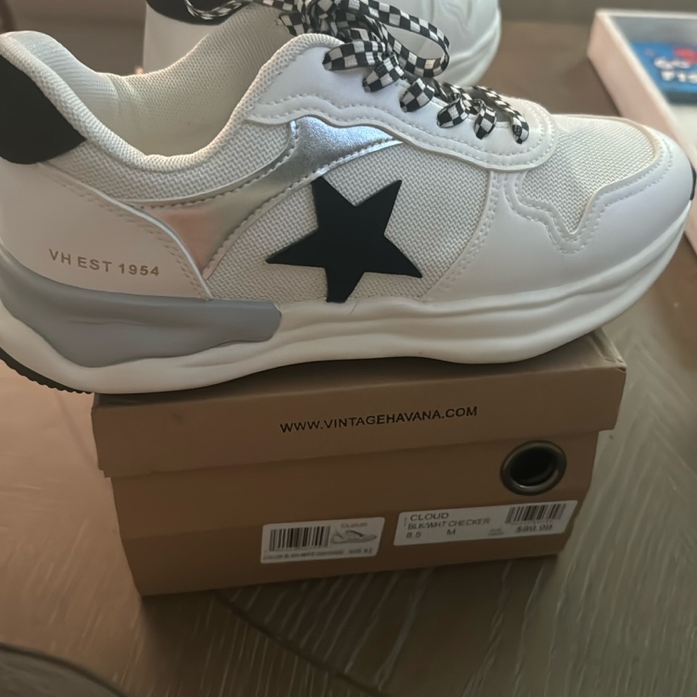 Vintage Havana Sneakers